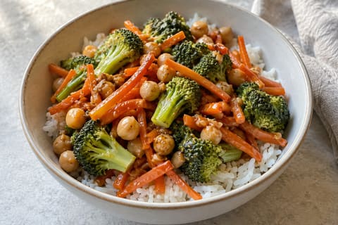 Ginger vegetable rice bowl — finished-dish illustration
