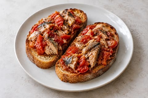 Tinned mackerel and tomato toast — finished-dish illustration